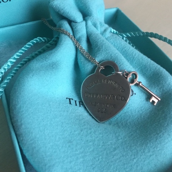 Tiffany & Co Heart Necklace with Rubedo Key - Picture 3 of 3